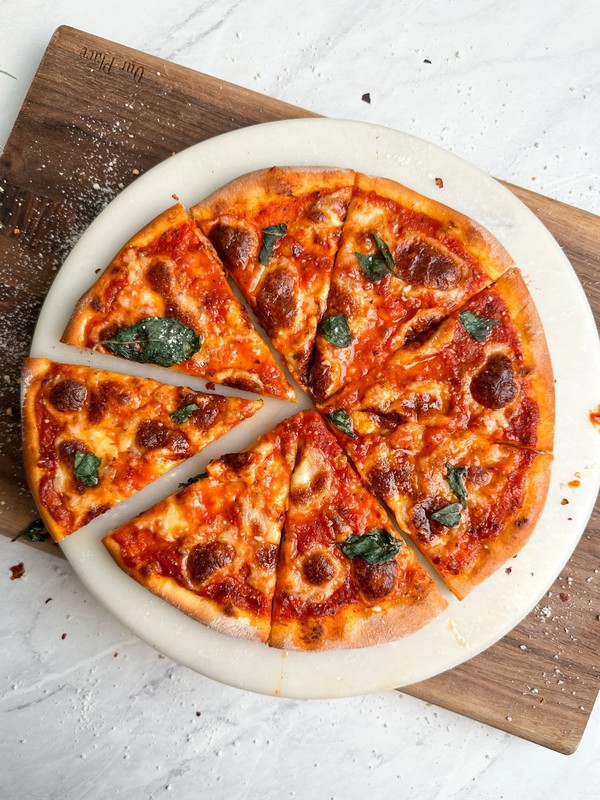 MARAGARITA PIZZA
